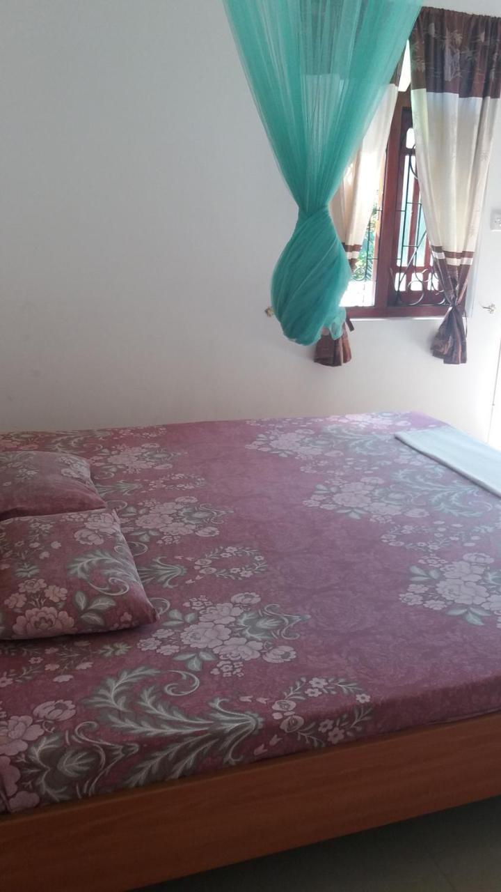 Ishitha Homestay Tangalle Ngoại thất bức ảnh