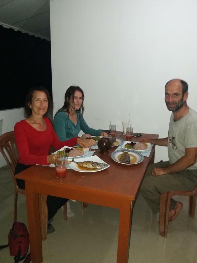 Ishitha Homestay Tangalle Ngoại thất bức ảnh